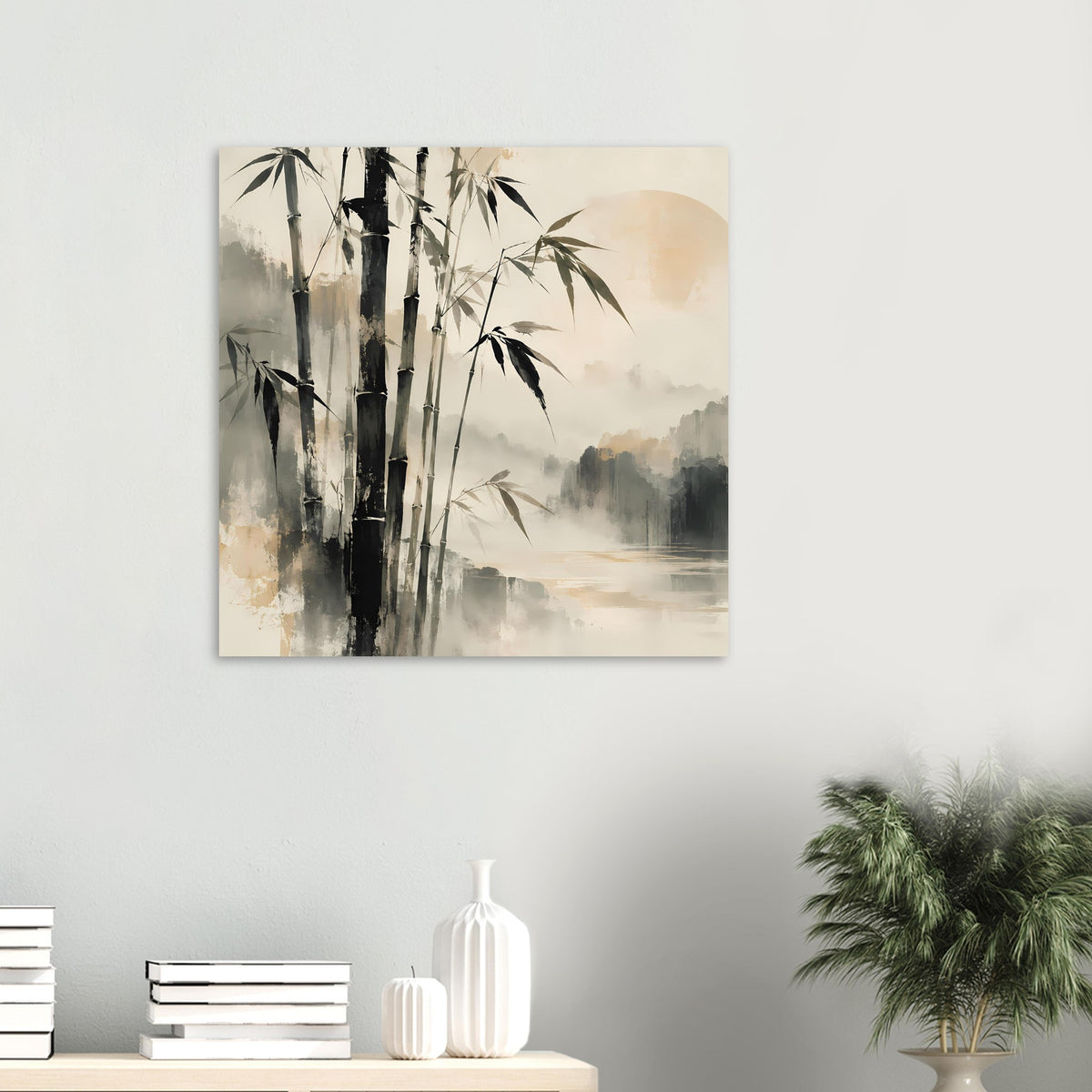 Wandposter im mittleren Bildausschnitt: Bambusstämme, Blätter und neblige Flusslandschaft