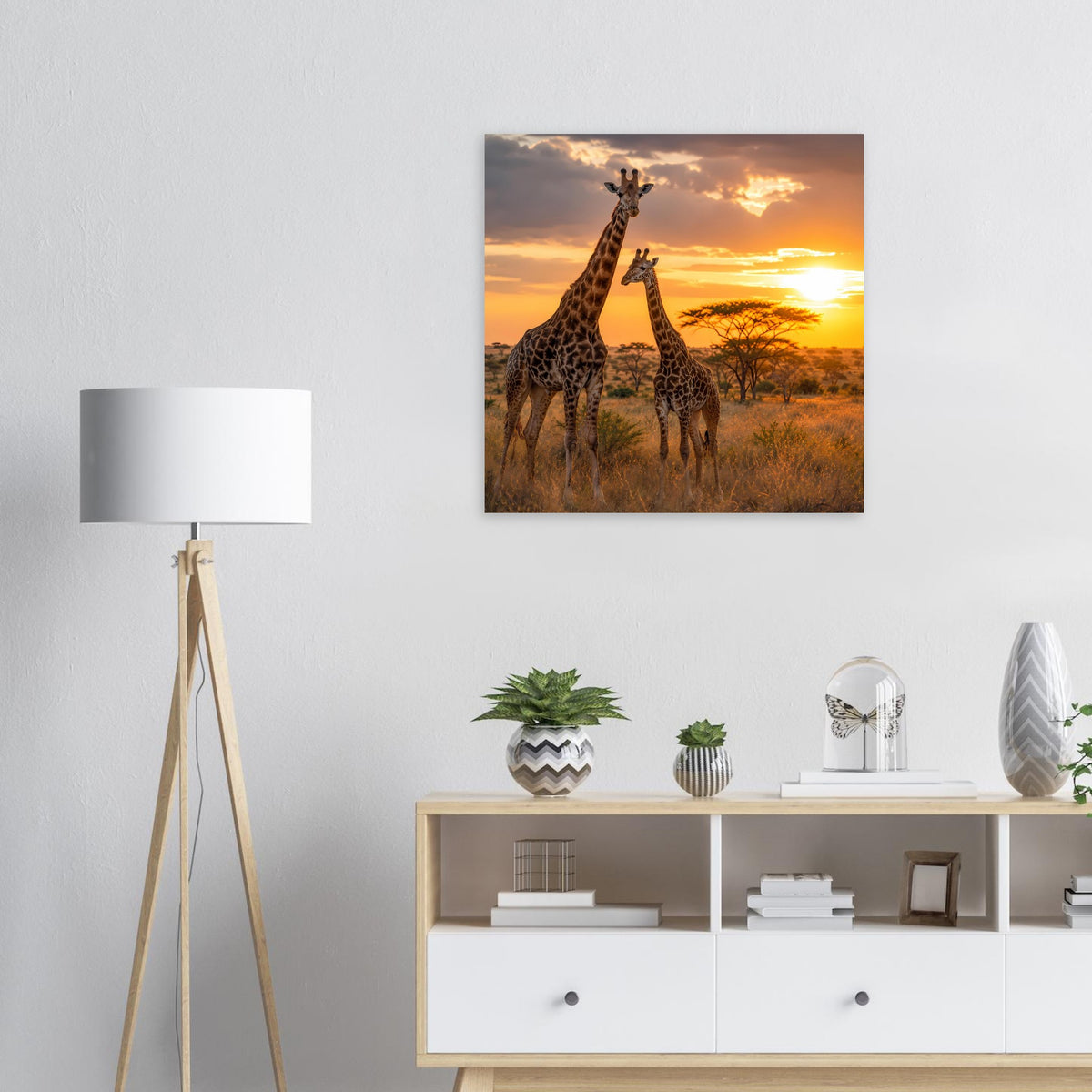 Giraffenposter mit zwei Giraffen und orangefarbenem Sonnenuntergang
