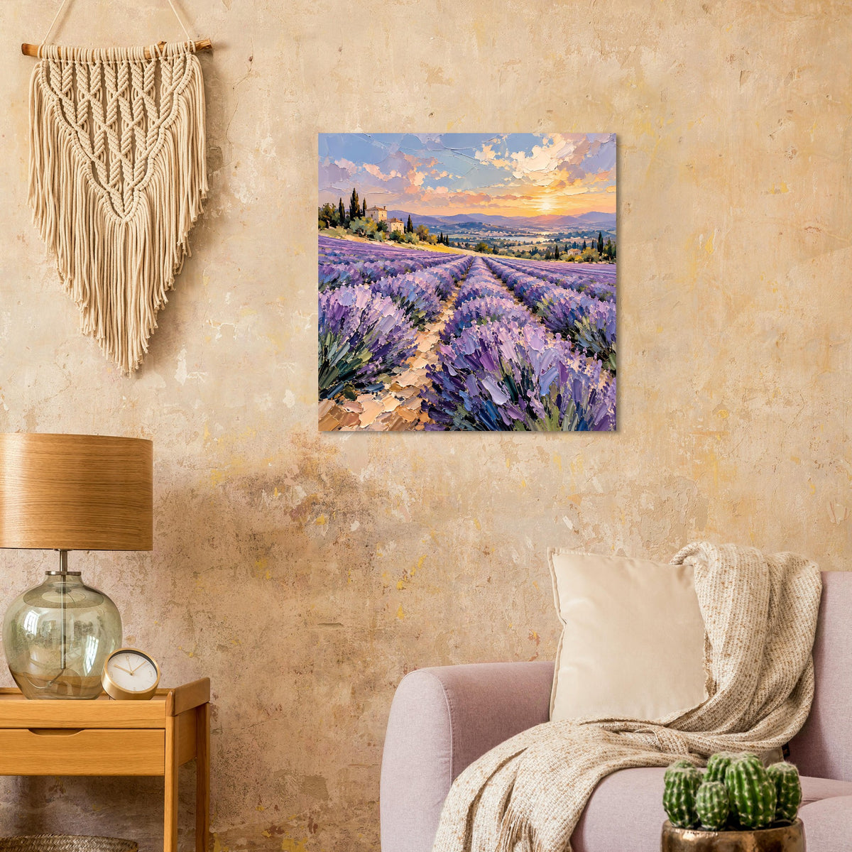 Quadratisches Poster mit Lavendelfeld und Abendhimmel, Wegeführung zwischen violetten Blütenreihen