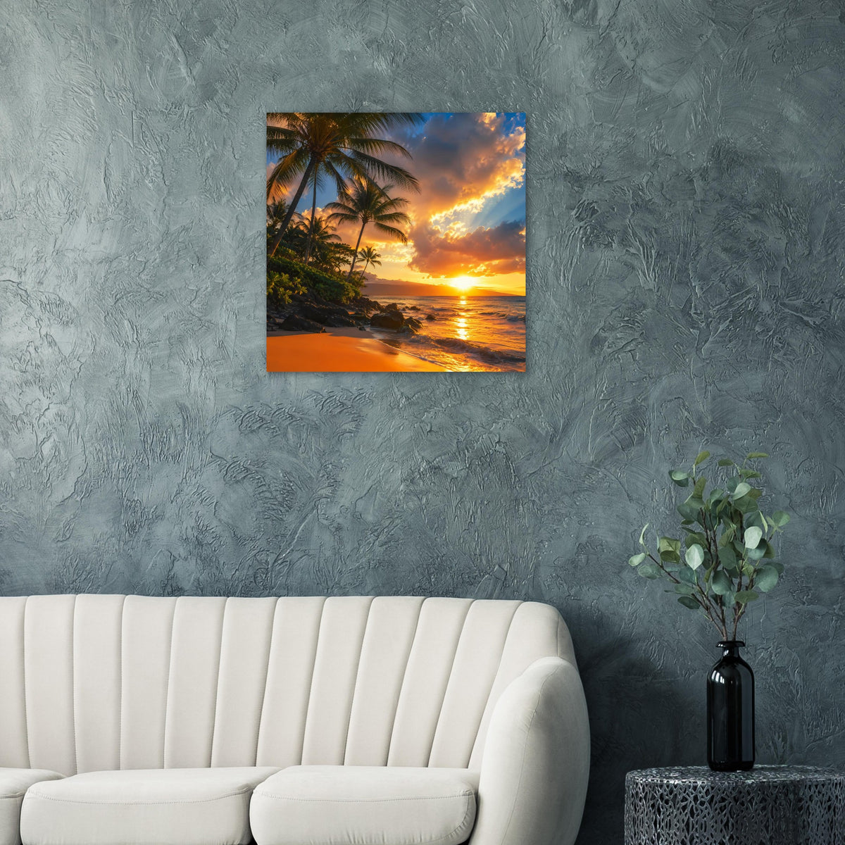 Quadratisches Wandposter: Palmen am Strand mit orangefarbenem Sonnenuntergang über dem Meer