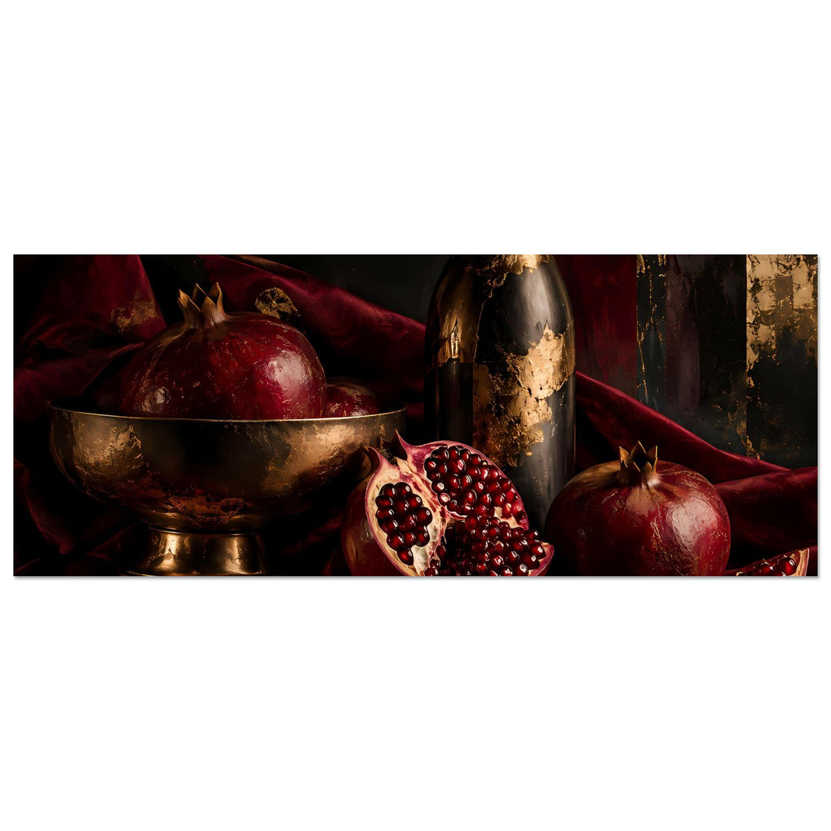 Horizontales Poster: Granatapfel-Stillleben mit geteilter Frucht, goldener Schale und Flasche