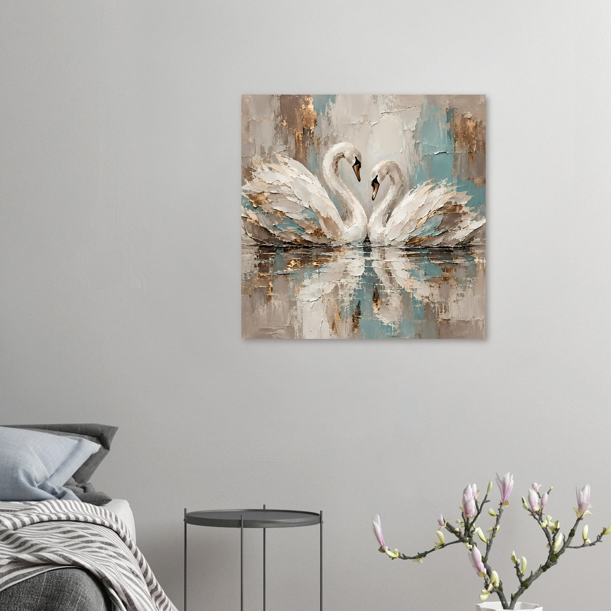 Kunstposter mit zwei weißen Schwänen, abstraktem Blau-Gold und spiegelnder Wasserfläche