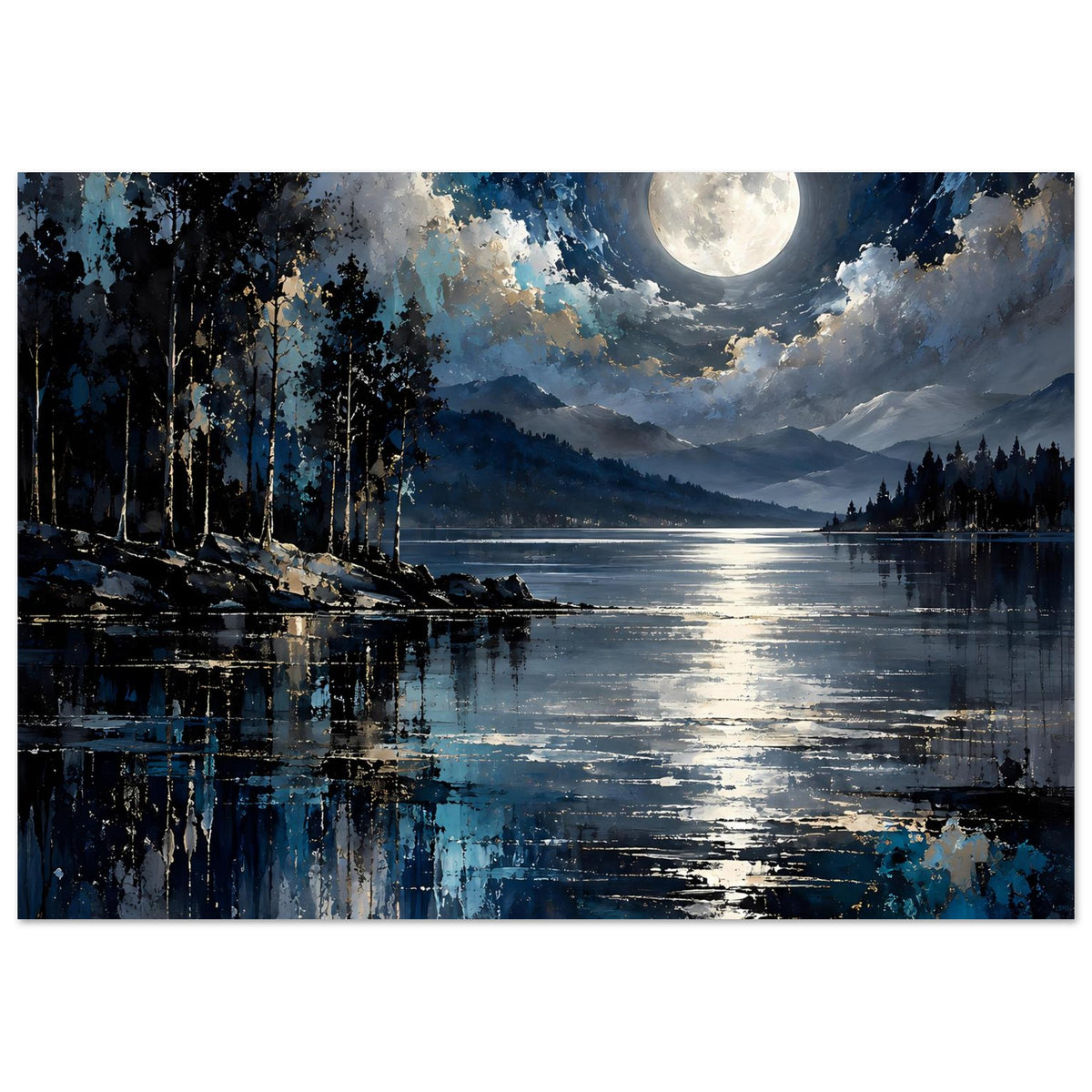 Querformatiges Landschaftsposter: Vollmond über See, helle Reflexstreifen, Tannen und Berge