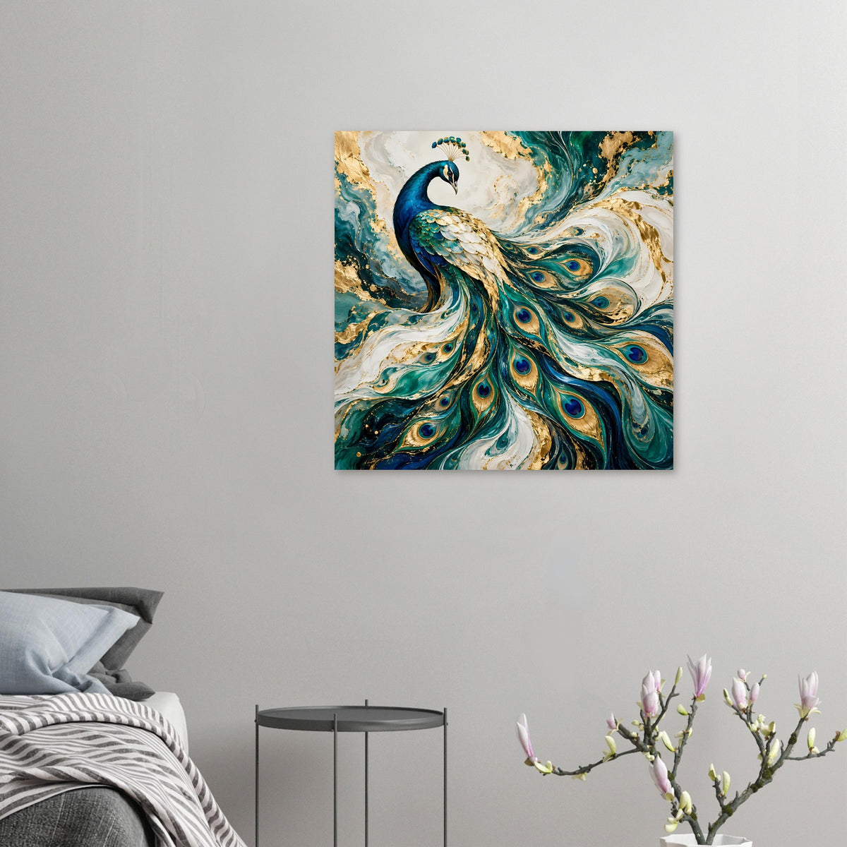 Kleines Pfau-Kunstposter mit blauem Pfau und gold-türkisen Federaugen