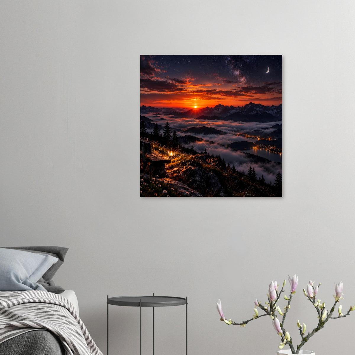 Landschaftsposter (klein): Sonnenuntergang über Bergen und See, Nebel und Tannenwald
