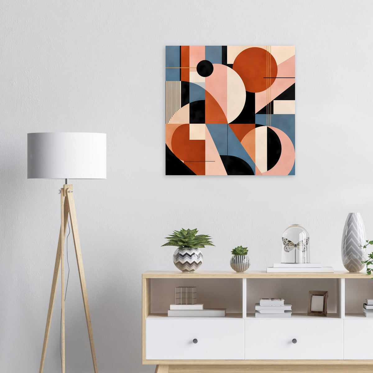 Geometrischer Kunstposter mit abstraktem Muster in Terrakotta, Blau und Blush an der Wand