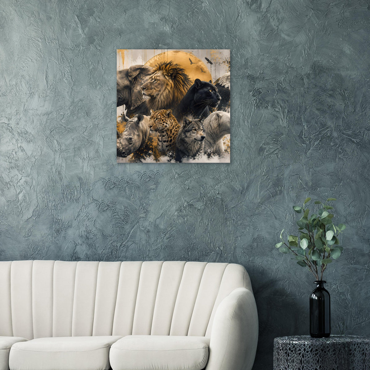 Wildtier-Poster mit Löwe und Panther, mehrere Tiere im Gold-Schwarz-Look