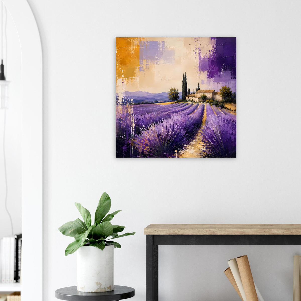 Lavendel-Landschaftsbild im Querformat mit violettem Reihenfeld und orangefarbener Abendstimmung