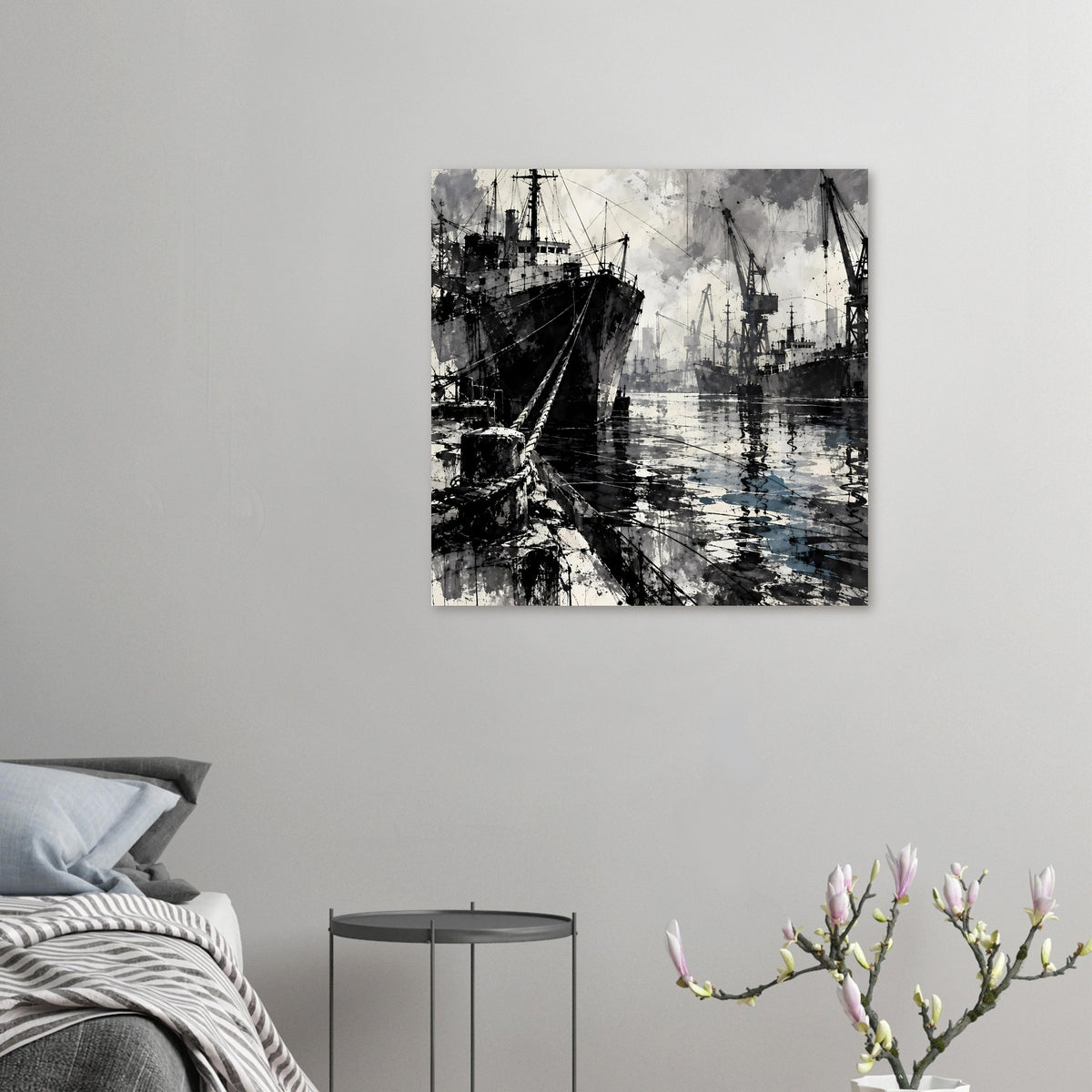 Kleines Hafenposter in Schwarz-Weiß an der Wand, Schiffe, Kräne und Wasserreflexionen