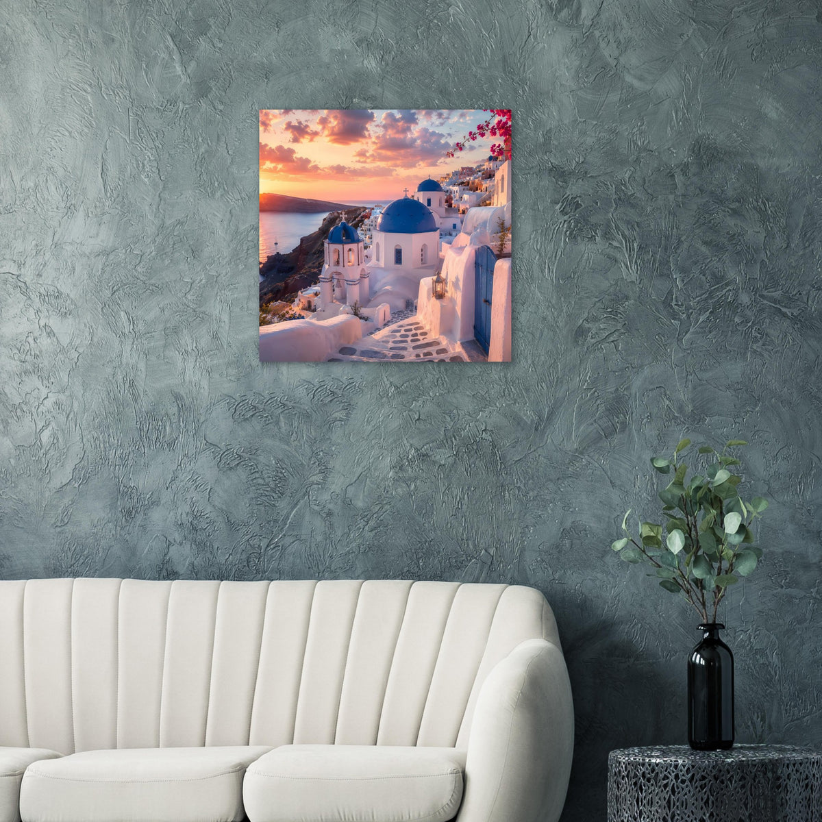 Wandposter mit Santorini-Motiv: weißblaue Kirchenkuppeln, Sonnenuntergang über dem Meer