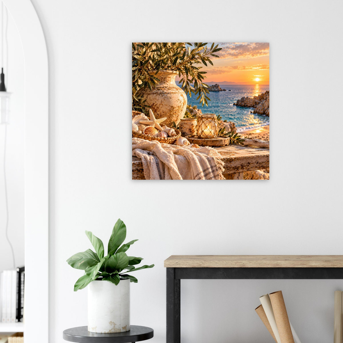Gerahmtes Wandbild: Küstenblick bei Sonnenuntergang mit Olivenzweigen und Muscheln