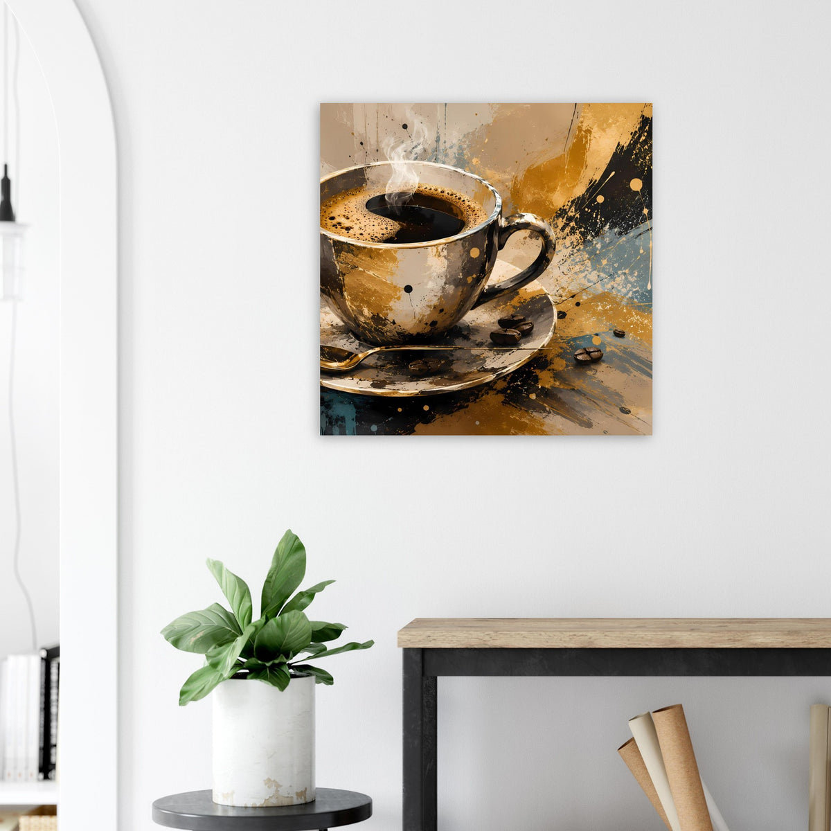 Kunstposter mit Kaffeetasse auf Untertasse, goldene Farbspritzer und dunkler Kaffeefleck