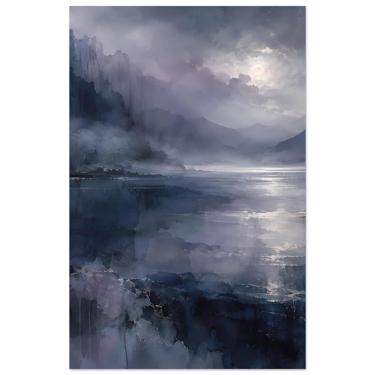 Poster im Hochformat mit Mondschein-Küstenlandschaft, Nebel über Wasser und Klippen