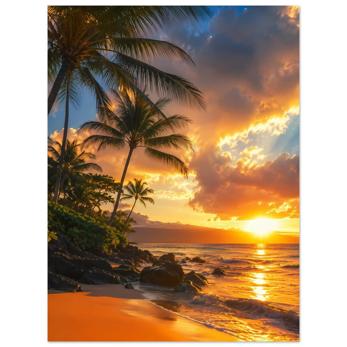 Strandposter (vertikal) mit Palmen und Meerblick beim Sonnenuntergang