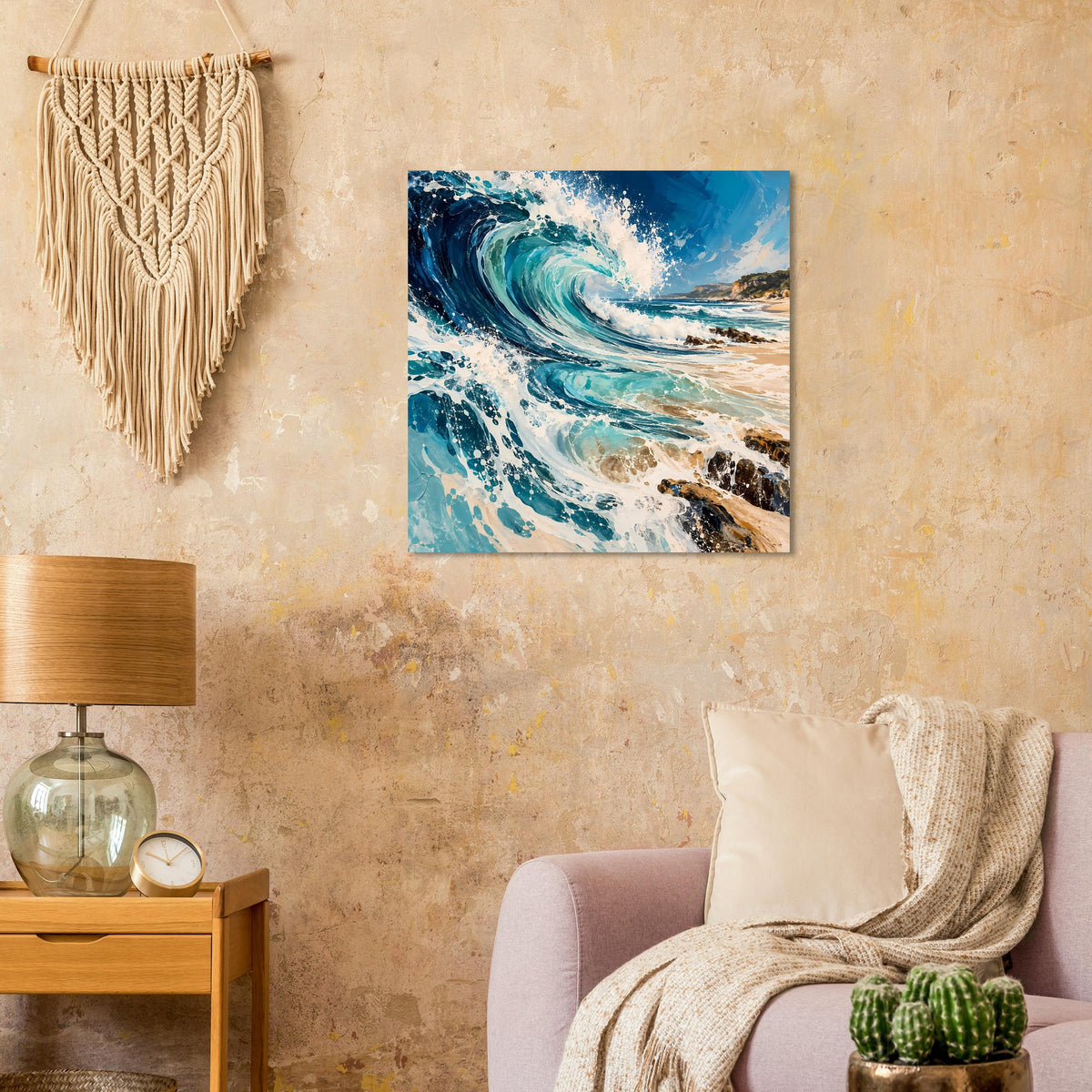Ozean-Poster mit stürmischer blauer Welle, weißem Schaum und Felsküste