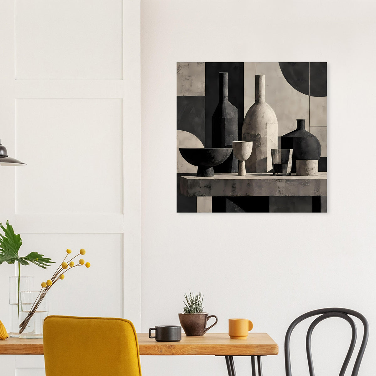 Monochromes Still-Life-Poster mit Flaschen, Schale und kontrastreichen Rechtecken