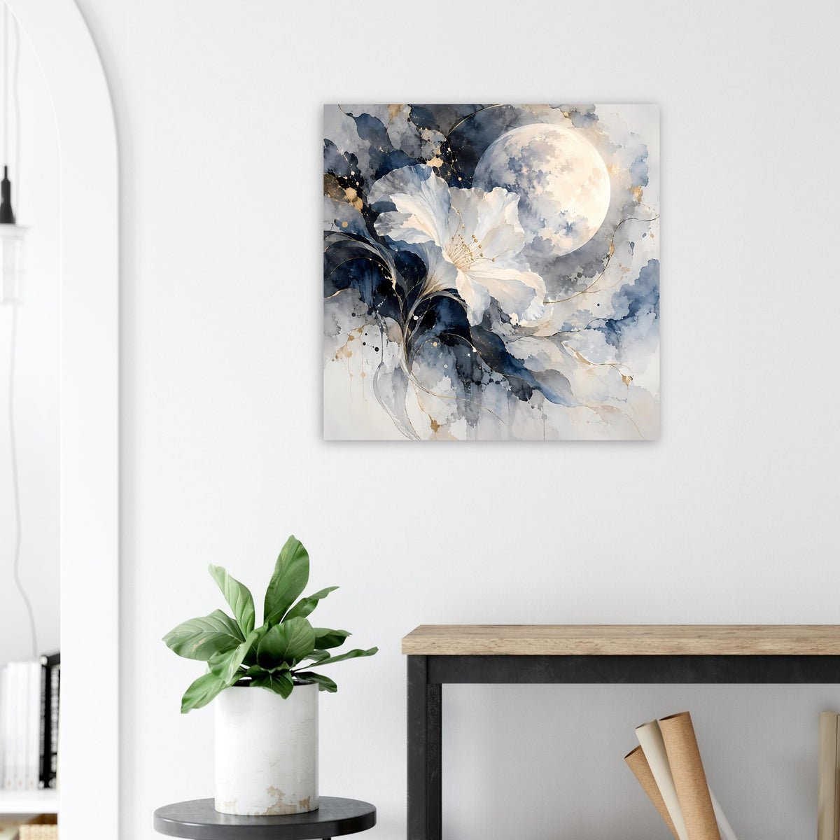 Mond- und Blütenmotiv-Poster in Blautönen, quadratisch mit hellem Rand