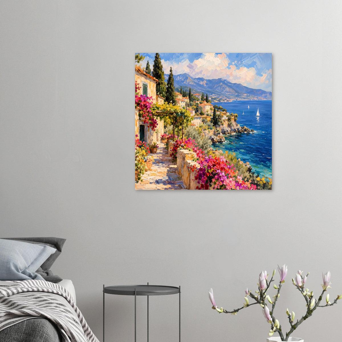 Kleines Poster an der Wand: mediterraner Küstenweg mit bunten Blüten, Meer und Segeln
