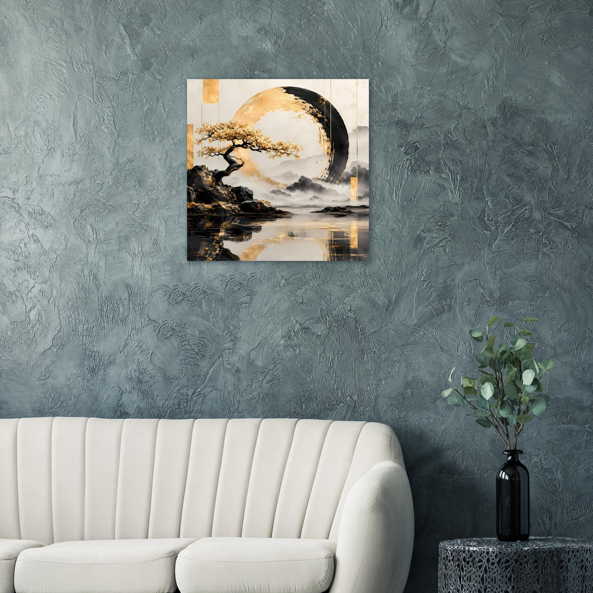 Kreis-Wandposter mit goldenen Akzenten, schwarzem Wasser und Landschaftsmotiv im Rahmen