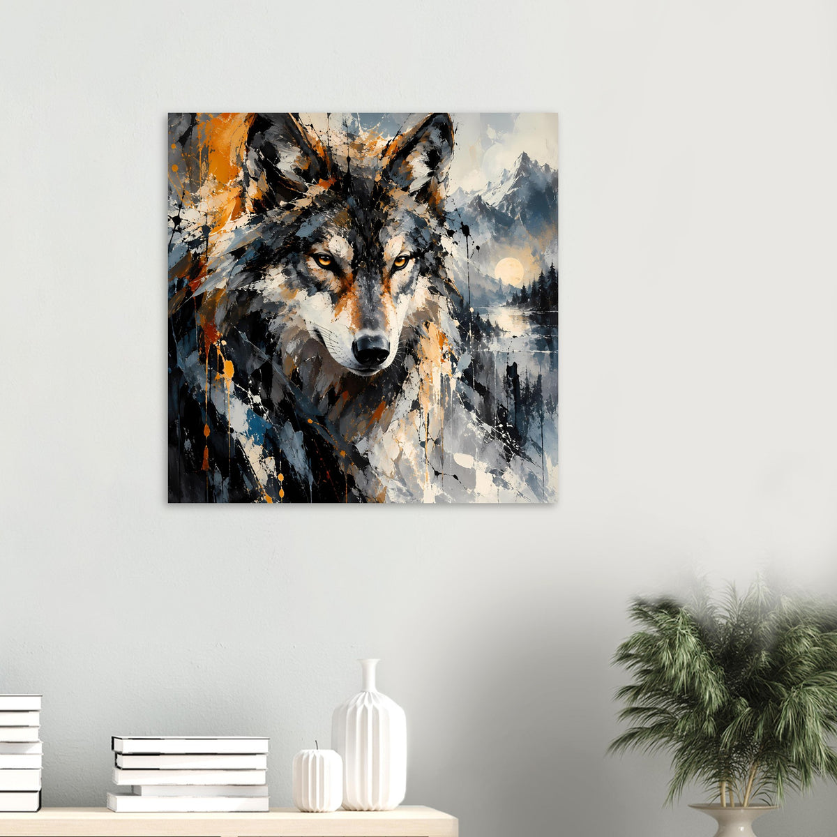 Wolf-Kunstposter im Wohnzimmerkontext, abstraktes Wolfsgesicht in Grau und Orange
