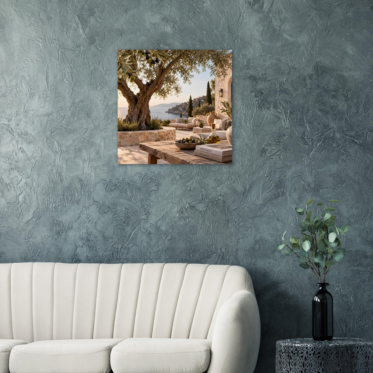 Poster mit Baum an der Terrasse und Sicht aufs Meer in warmen Farben