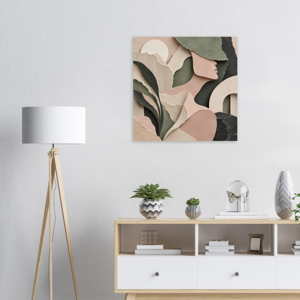 Abstraktes Poster mit Frauenprofil in Beige-, Grün- und Dunkeltönen, quadratisch