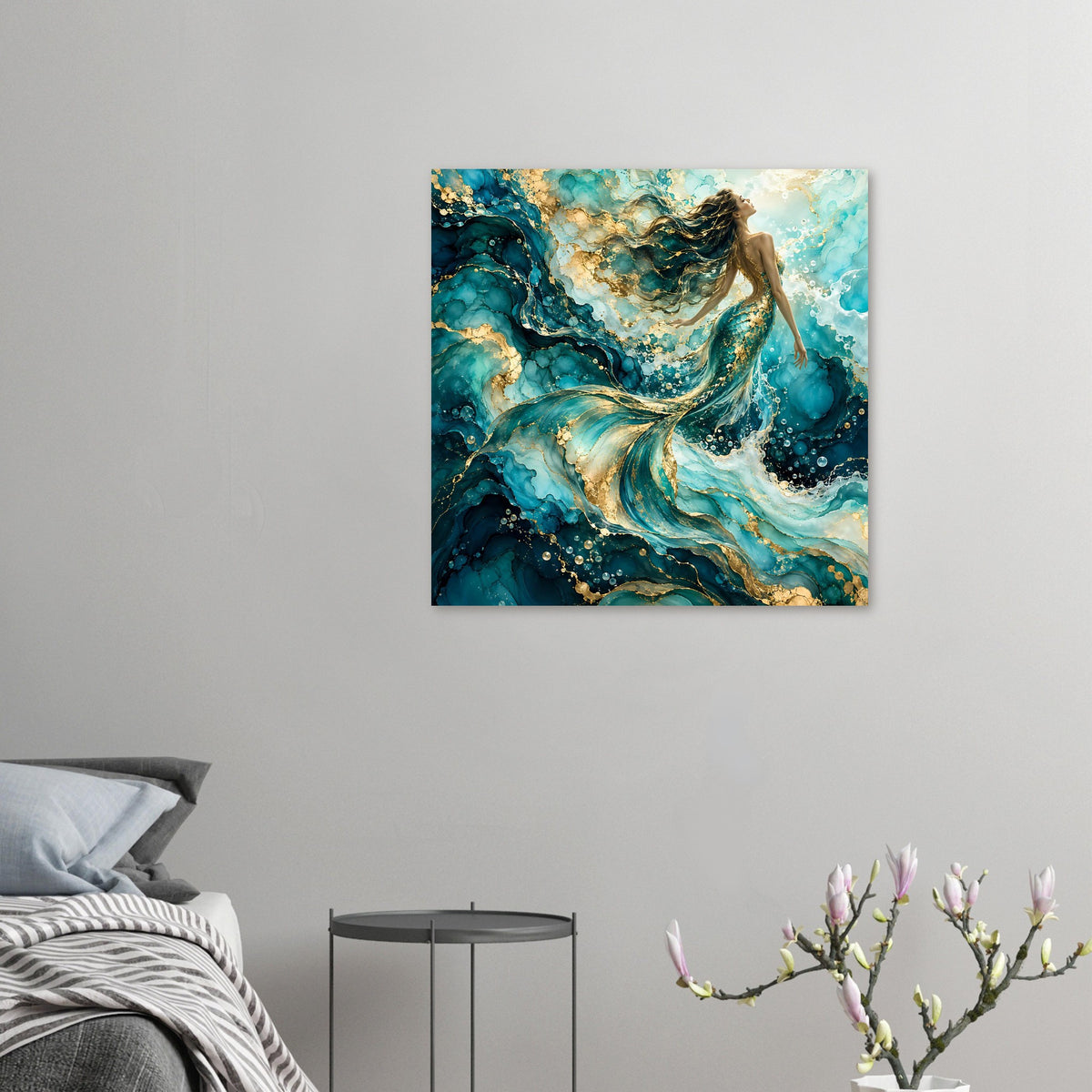 Kleiner quadratischer Kunstdruck: Meerjungfrau im türkis-goldenen Wellendesign