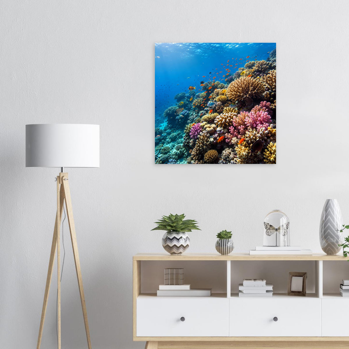 Korallenriff-Poster im Quadrat: blaues Meer mit farbigen Korallen und Fischen