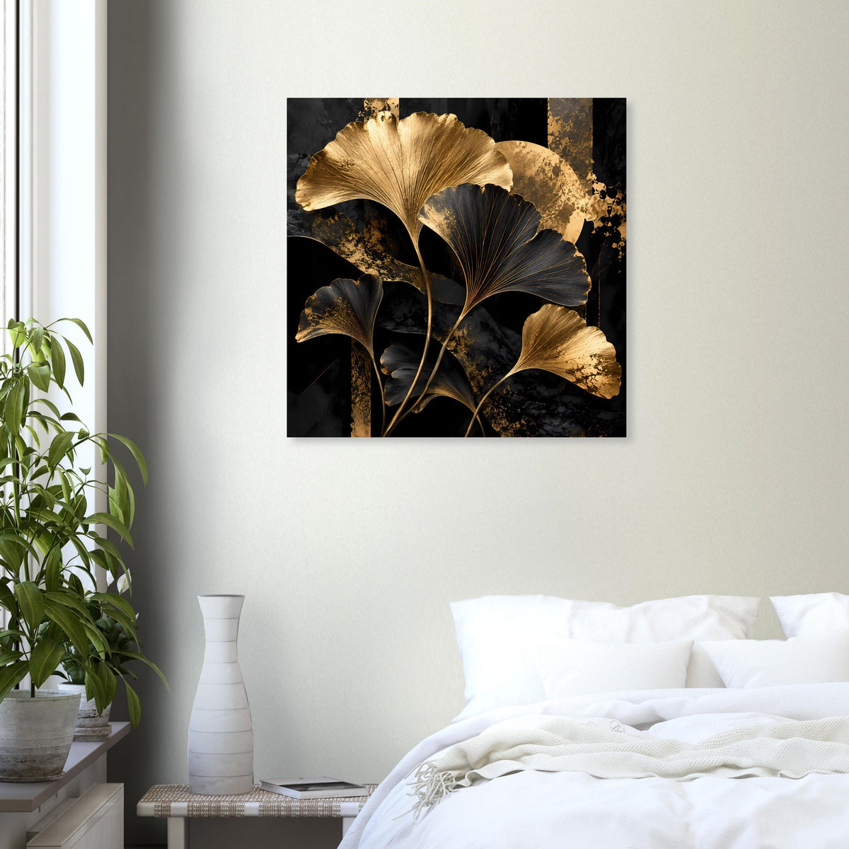 Quadratisches Wandposter mit Ginkgo-Motiv in Gold und Schwarz