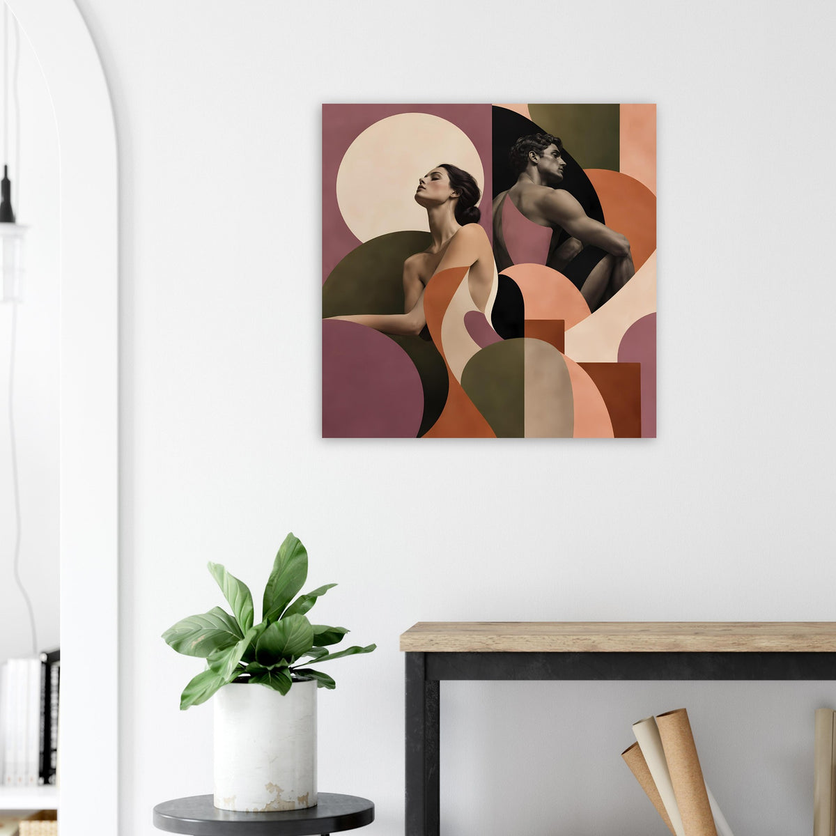 Abstraktes Poster mit zwei Frauenfiguren, dunkler Blickkontakt und Terrakotta-Mauve-Farbflächen