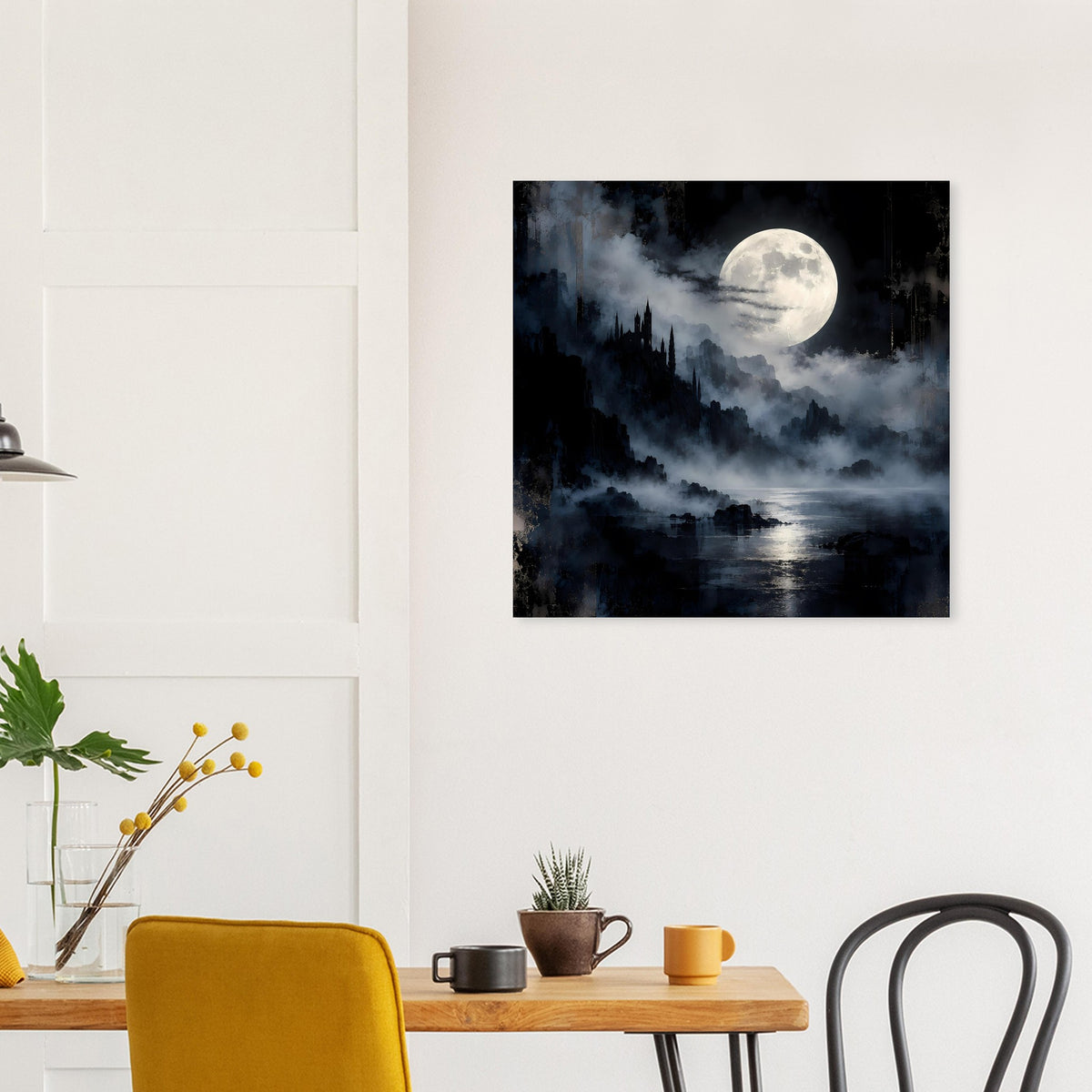 Quadratisches Poster mit Vollmond, dunklem Wald und spiegelndem See im Nebel