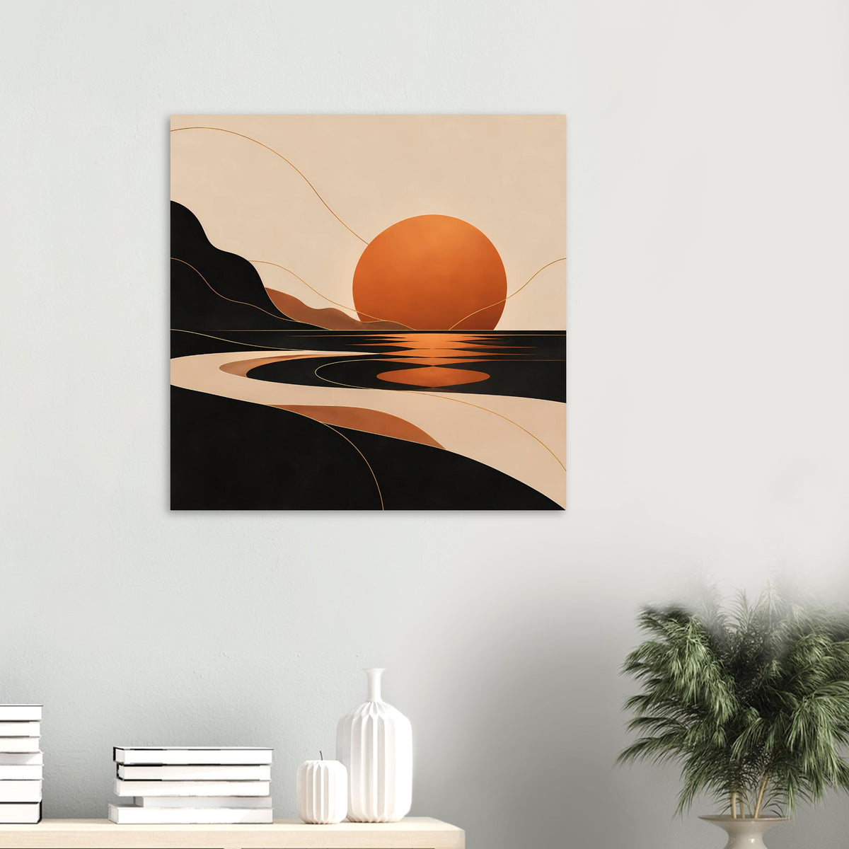 Quadratisches Poster mit abstrakter Landschaft: orange Sonne, schwarze Kurven, goldene Linien