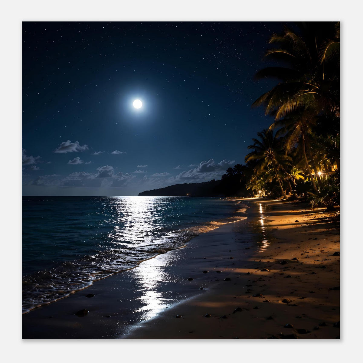 Quadratisches Poster mit mondscheinem Strand, Wellenreflexen und Palmen, gerahmt