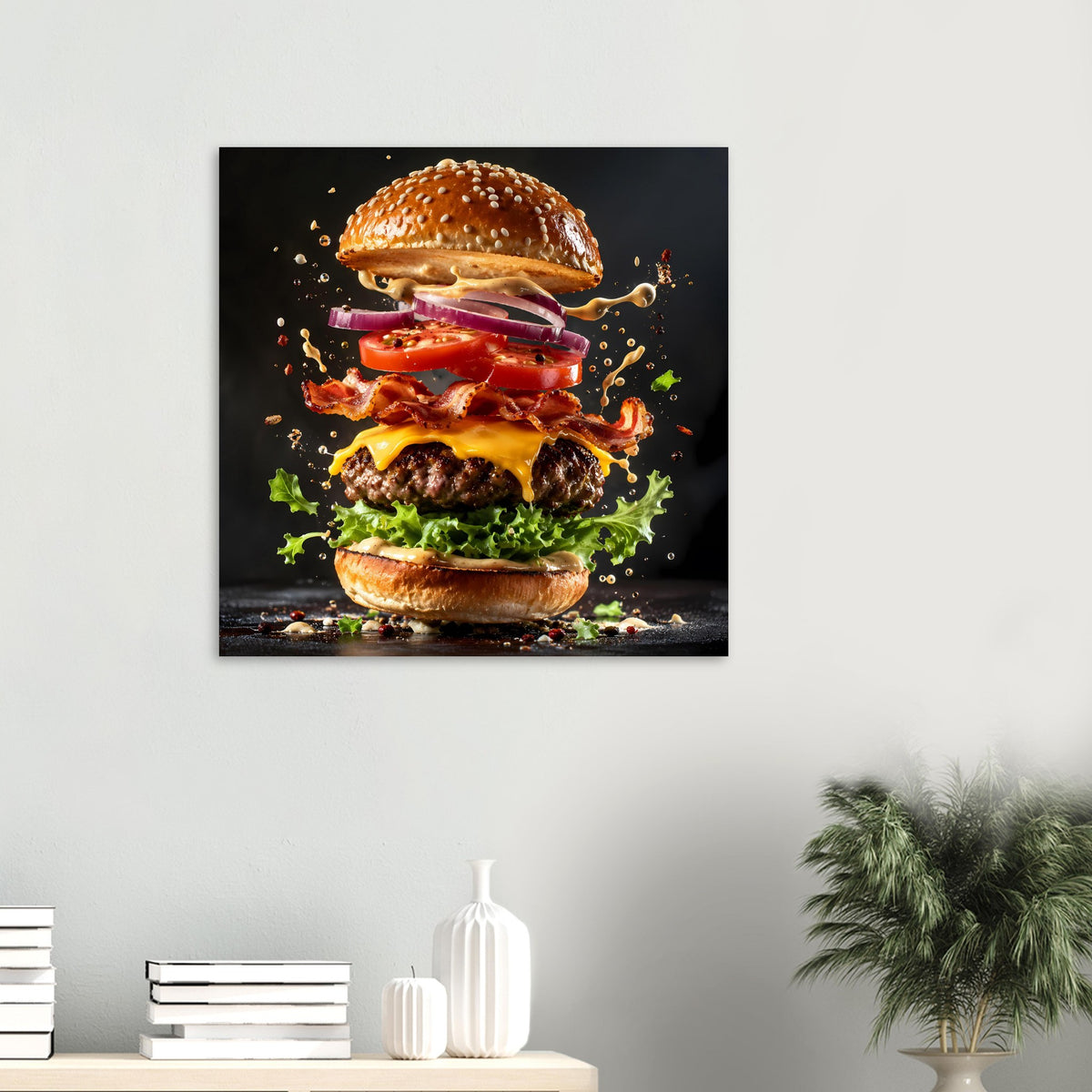 Kleines Burger-Poster im Hochformat: Brötchen, Käse, Tomaten, Zwiebeln und Salat im Spritzmotiv
