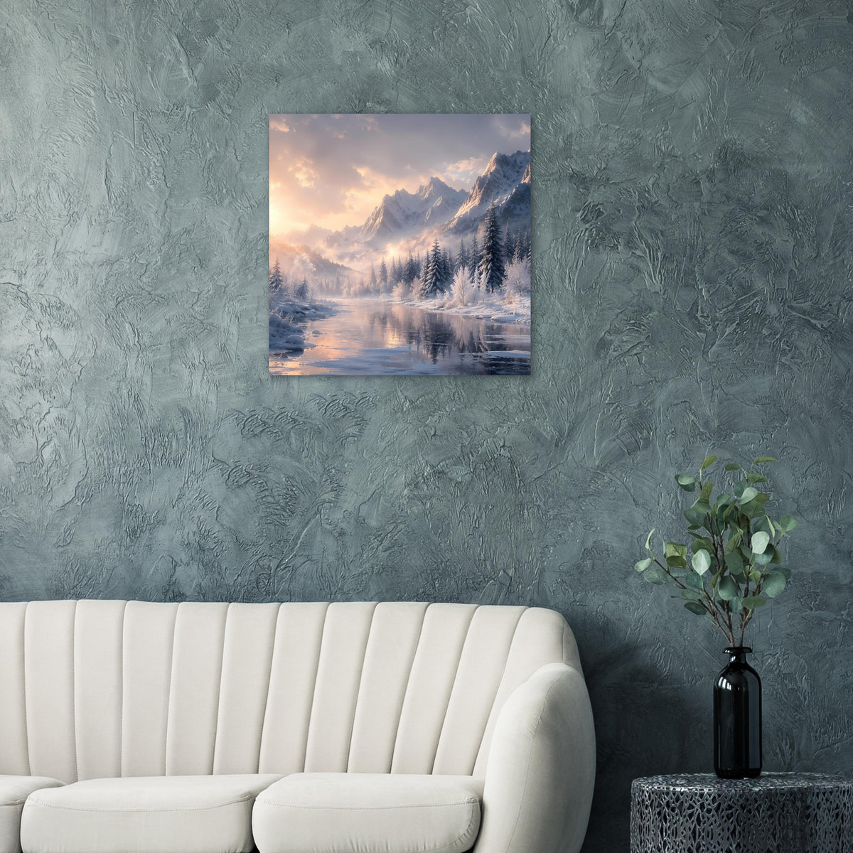 Quadratisches Poster mit Winterlandschaft: verschneite Berge, Wald aus Tannen und reflektierender See