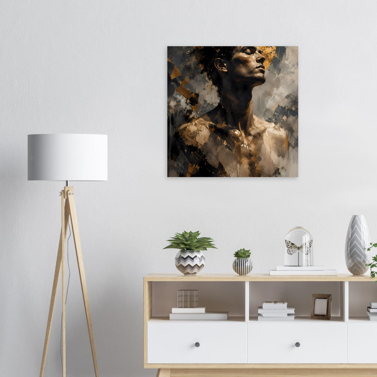Abstraktes Männerporträt-Poster im Hochformat, goldene Partien auf dunklem Hintergrund