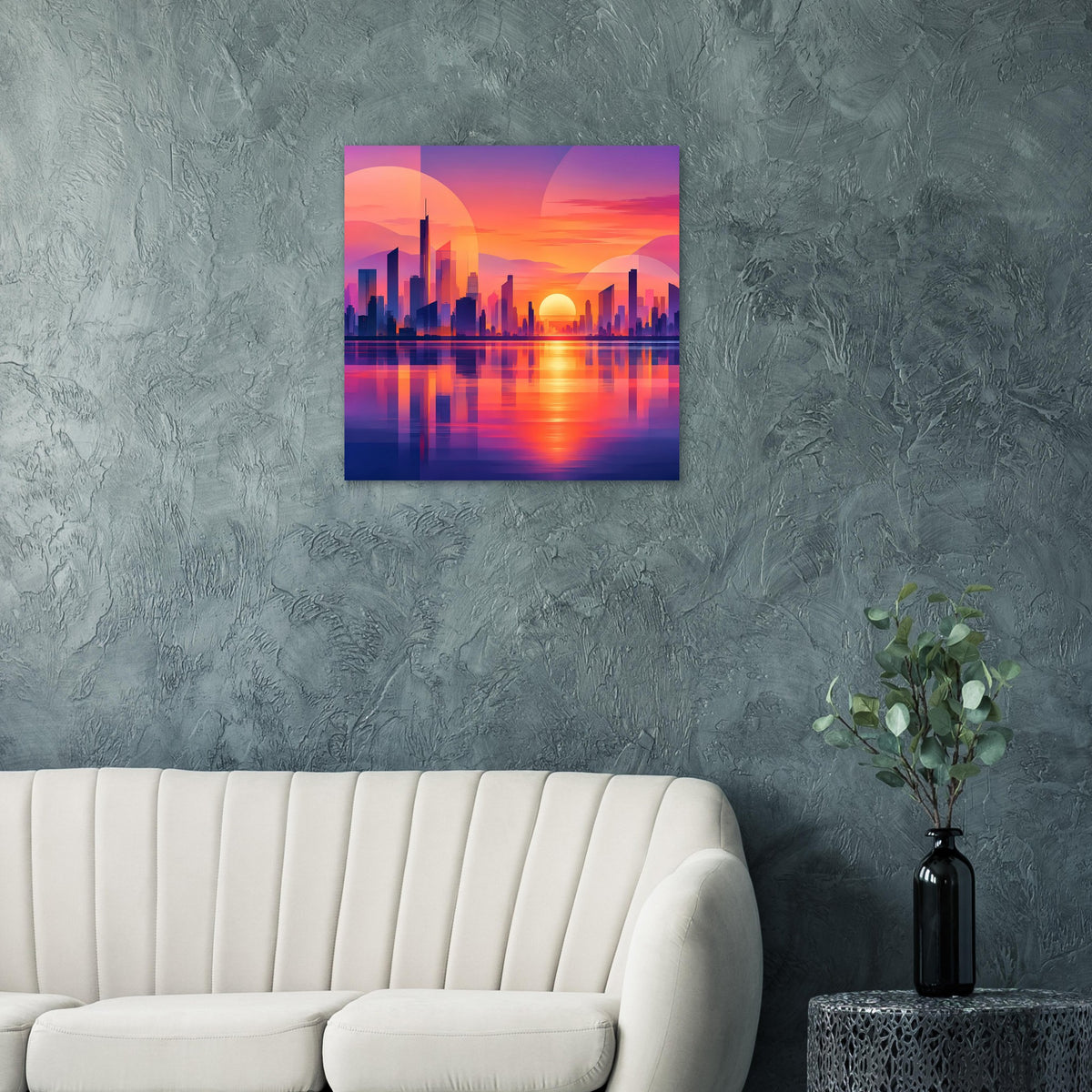 Quadratisches Stadtposter mit Sonnenuntergang über Skyline und Reflexion im stillen Wasser
