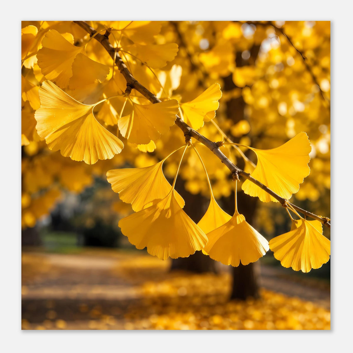 Hochformatiges Rahmenposter mit goldenen Ginkgo-Blättern am Zweig