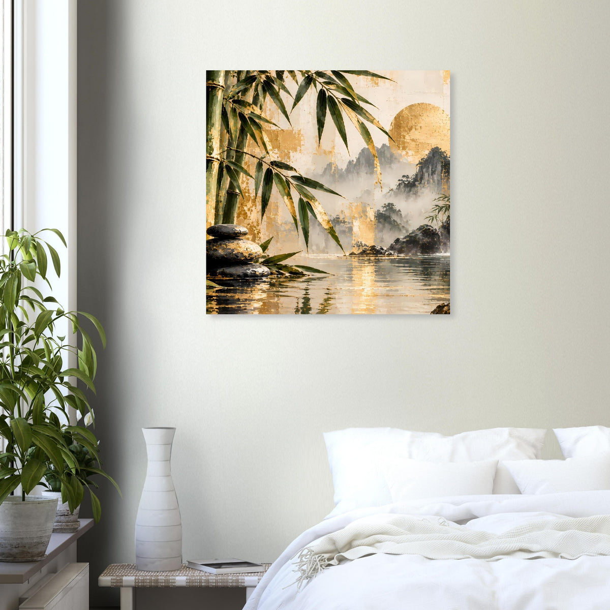 Quadratisches Poster mit Bambus, Wasserfalllandschaft im Nebel und warmen Goldtönen