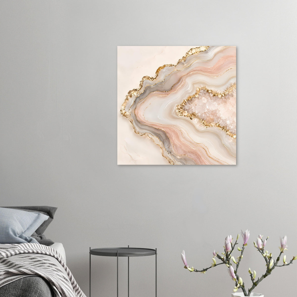 Abstraktes Poster mit Geoden-Kristallen in Rosé, Creme und Gold