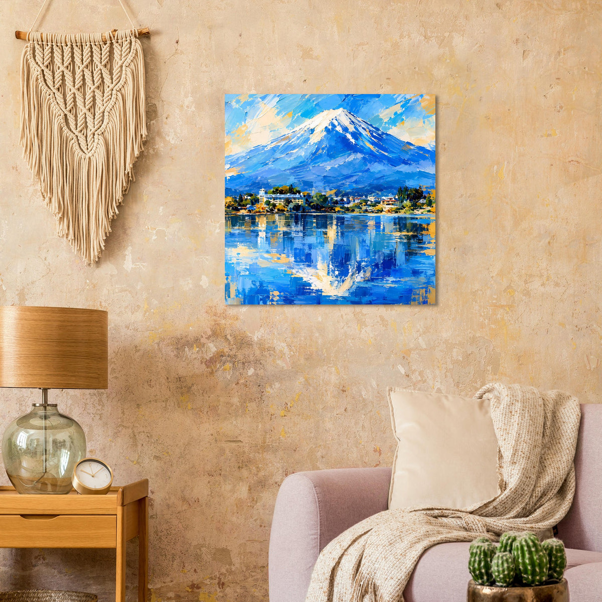Querformat-Poster mit blauem Gebirge, See mit Reflexion und kleinem Ort im Vordergrund