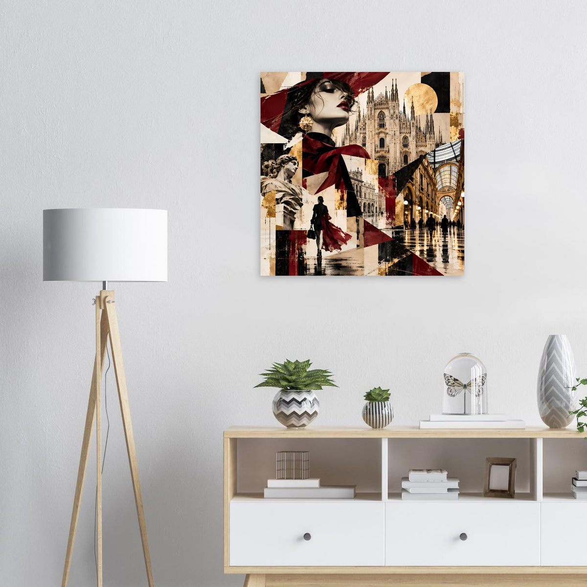 Kollage-Poster mit Frau und Architektur in Burgund-, Gold- und Cremetönen