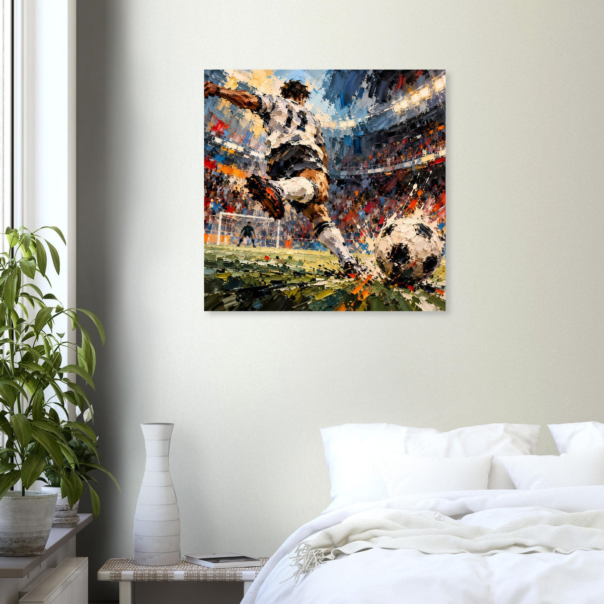 Quadratisches Fußball-Actionposter an der Wand, Spielerduell im Stadion-Style
