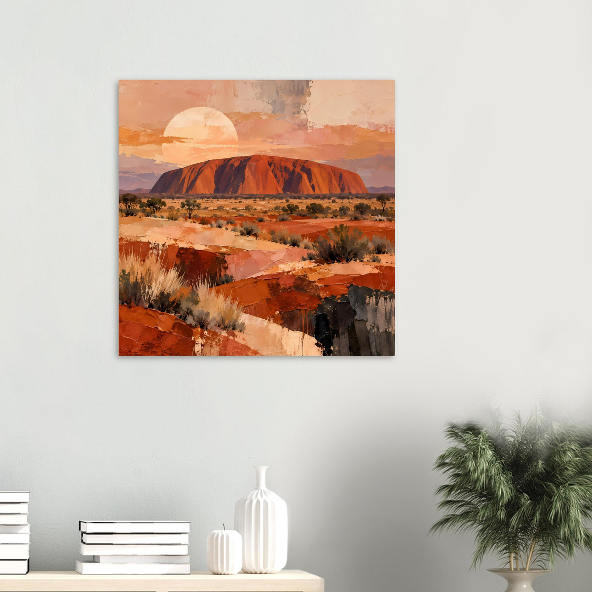 Wandposter-Quadrat mit Wüstenlandschaft, rotem Felsberg und Sonne, warme Erdtöne