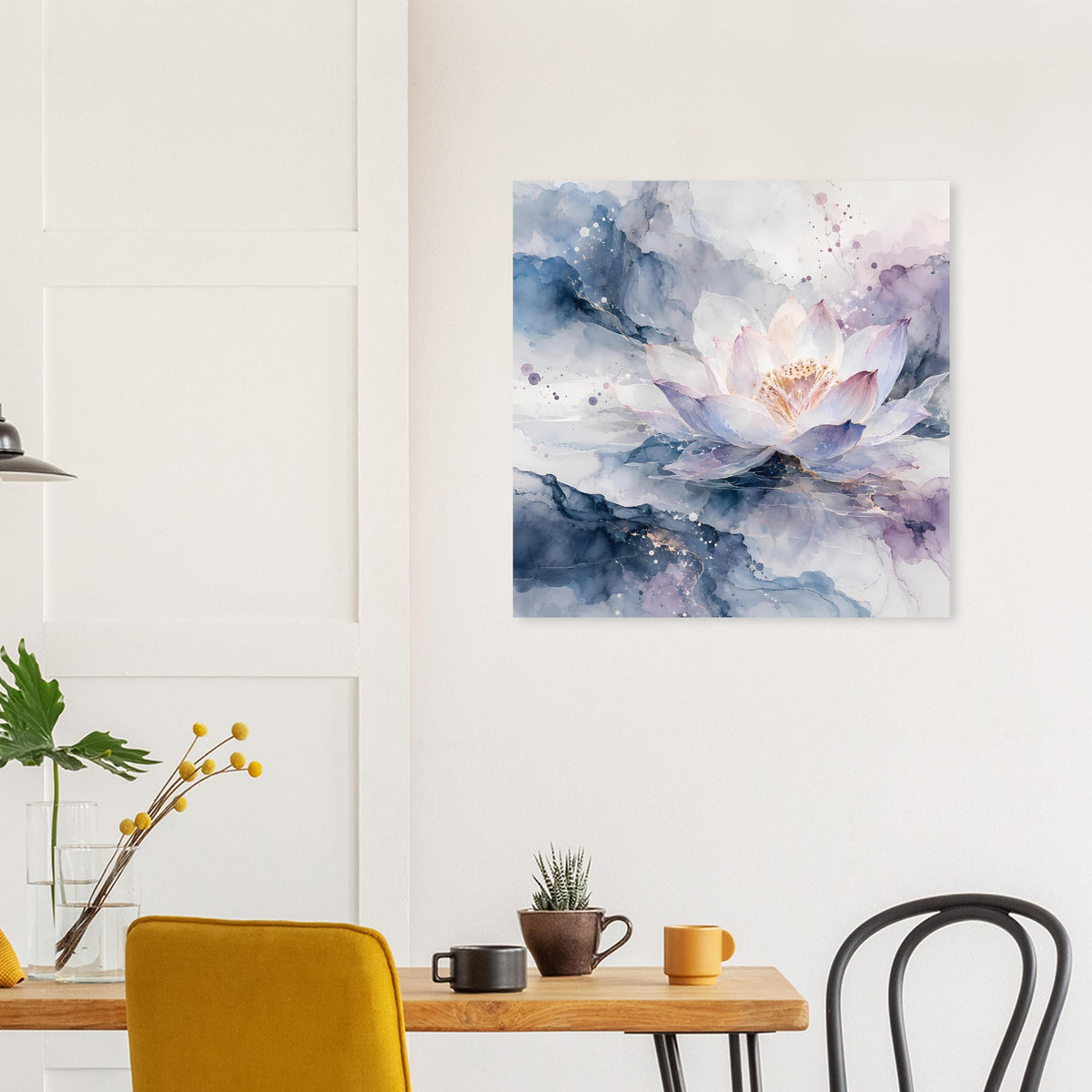 Blumenposter mit Lotusblüte in Pastellblau und Flieder, zartes Aquarell