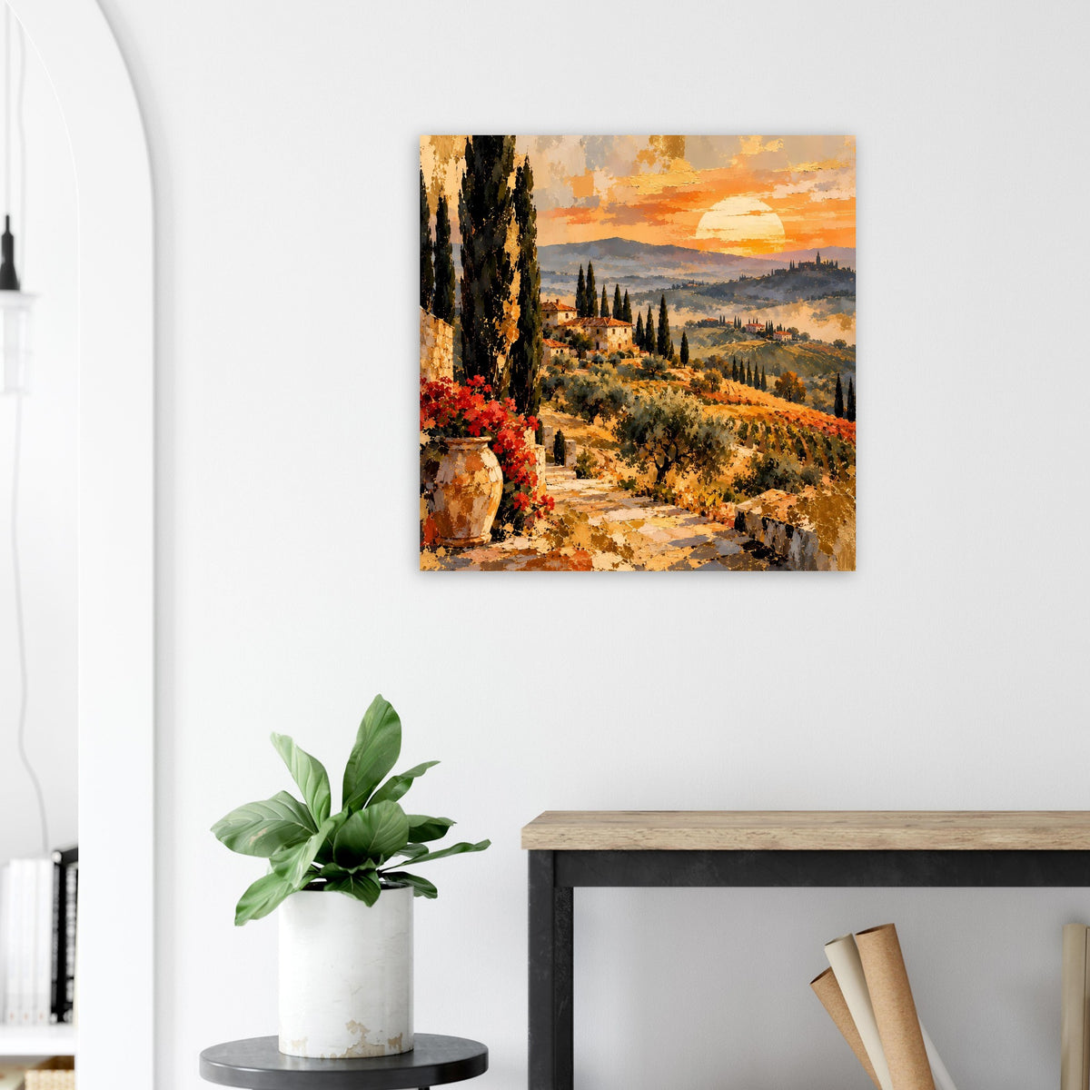 Poster mit Sonnenuntergang in der Toskana: Hügel, Zypressen und ein Weg zwischen Sträuchern