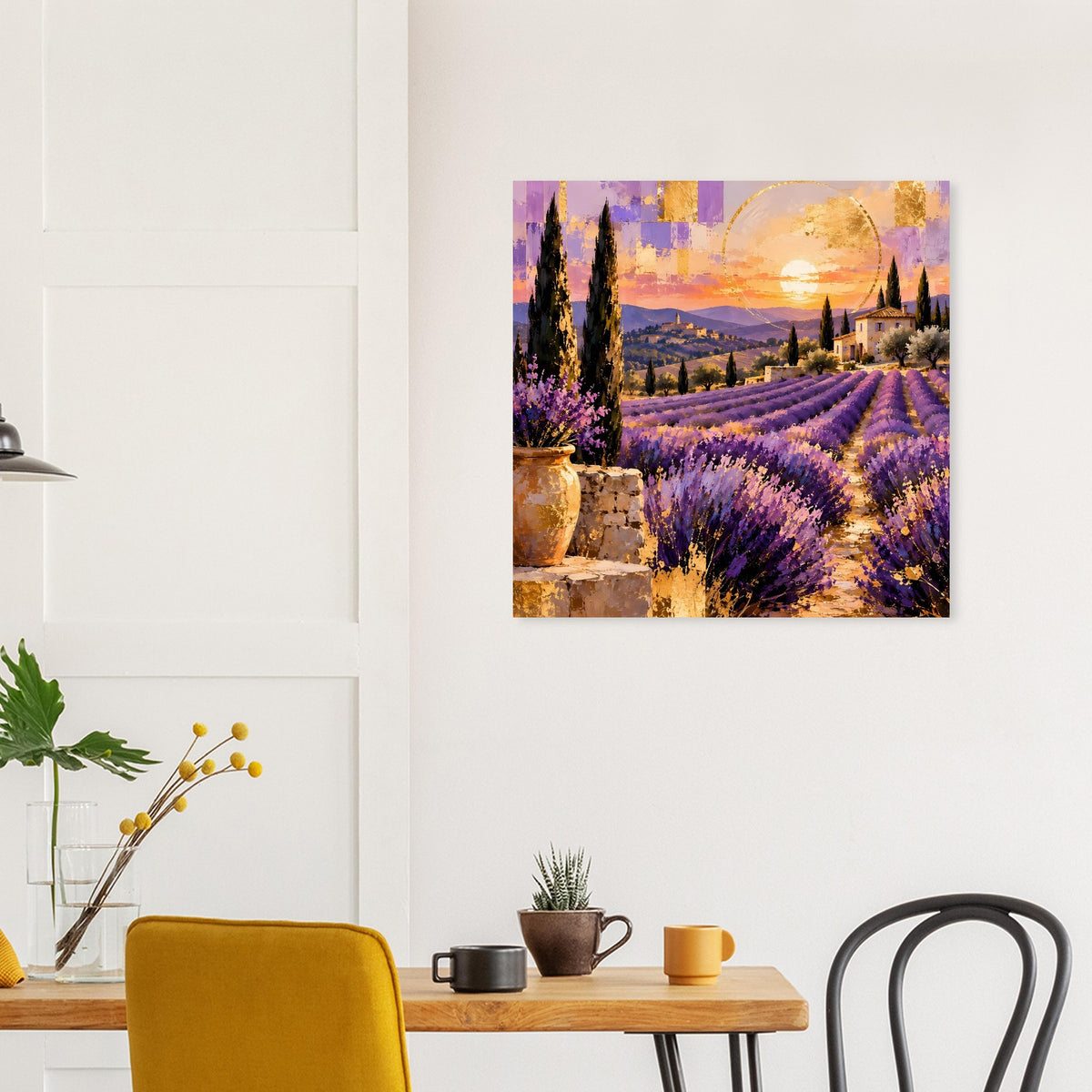 Kleines Poster mit Lavendelreihen und Sonnenuntergang über einer Landschaft mit Haus