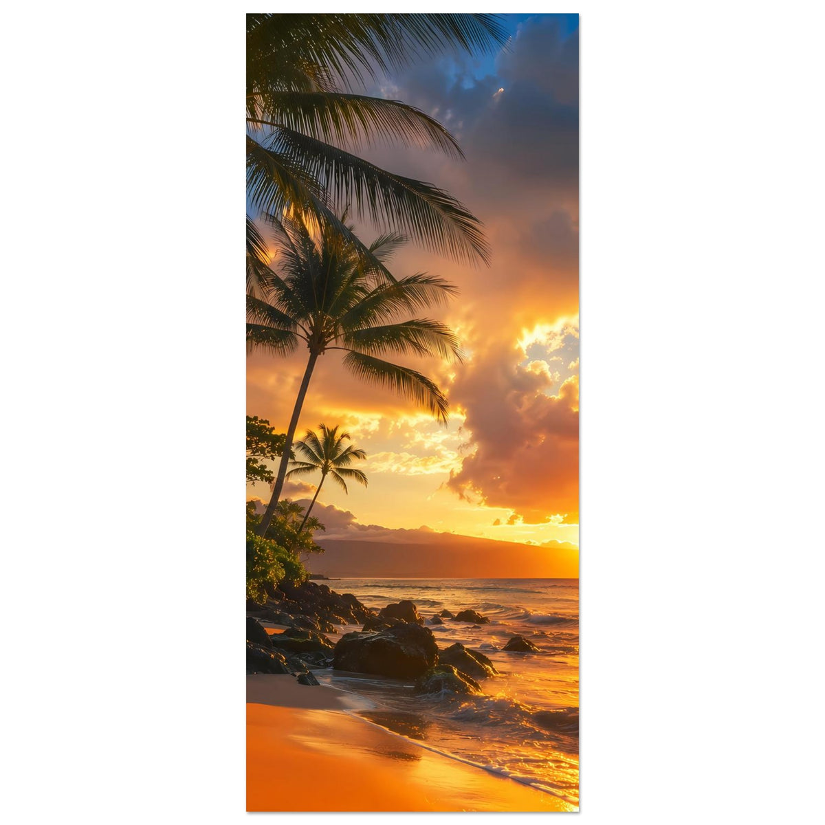 Strandposter (hochkant): Palmen am Strand bei Sonnenuntergang, goldener Himmel