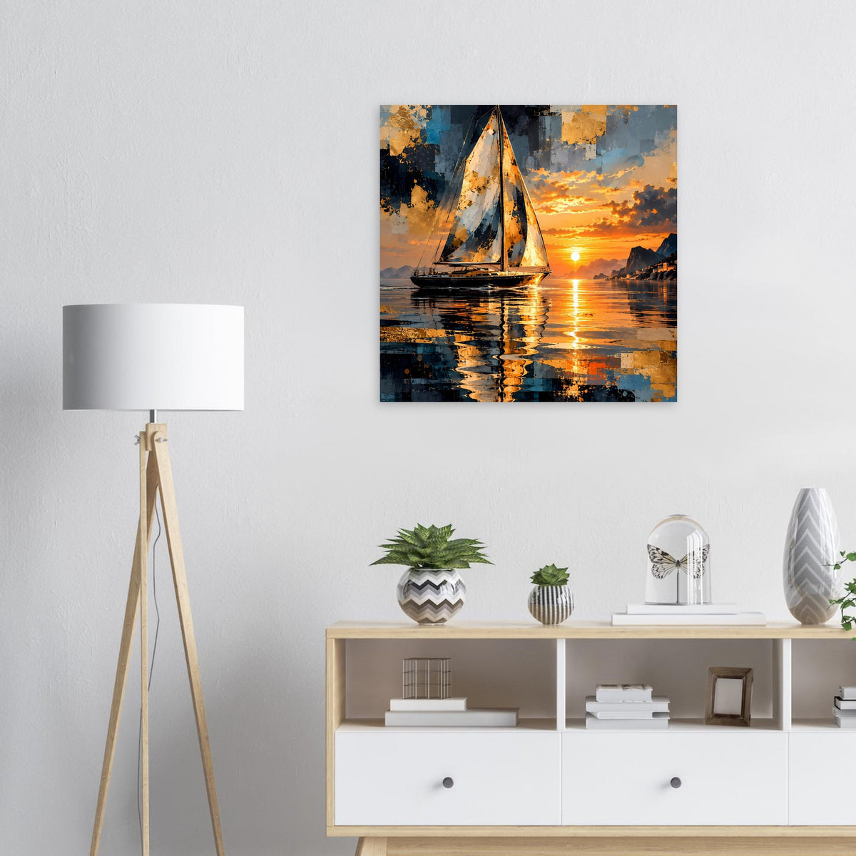 Quadratisches Poster: abstraktes Segelboot bei Sonnenuntergang über ruhigem Wasser
