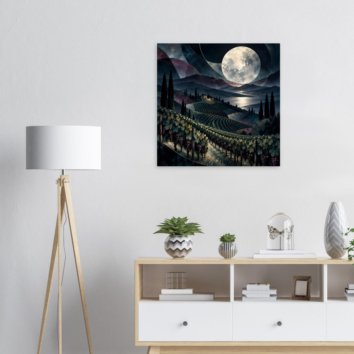 Nachtlandschaftsposter mit Vollmond, Weinbergen und dunklen Zypressen, schwarzer Rahmen